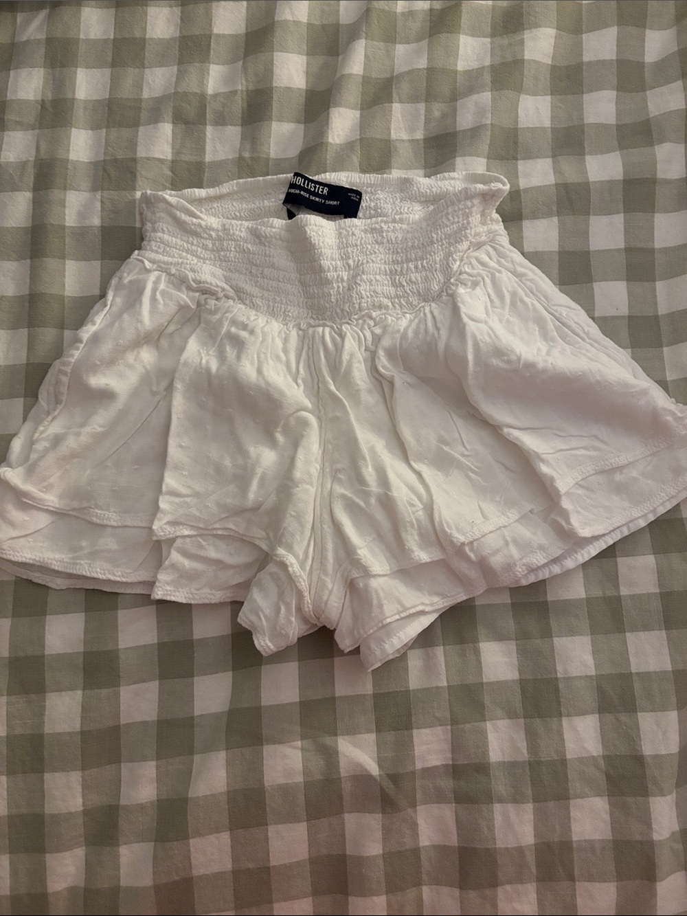 Hollister White Smocked Ruffle Skort Shorts